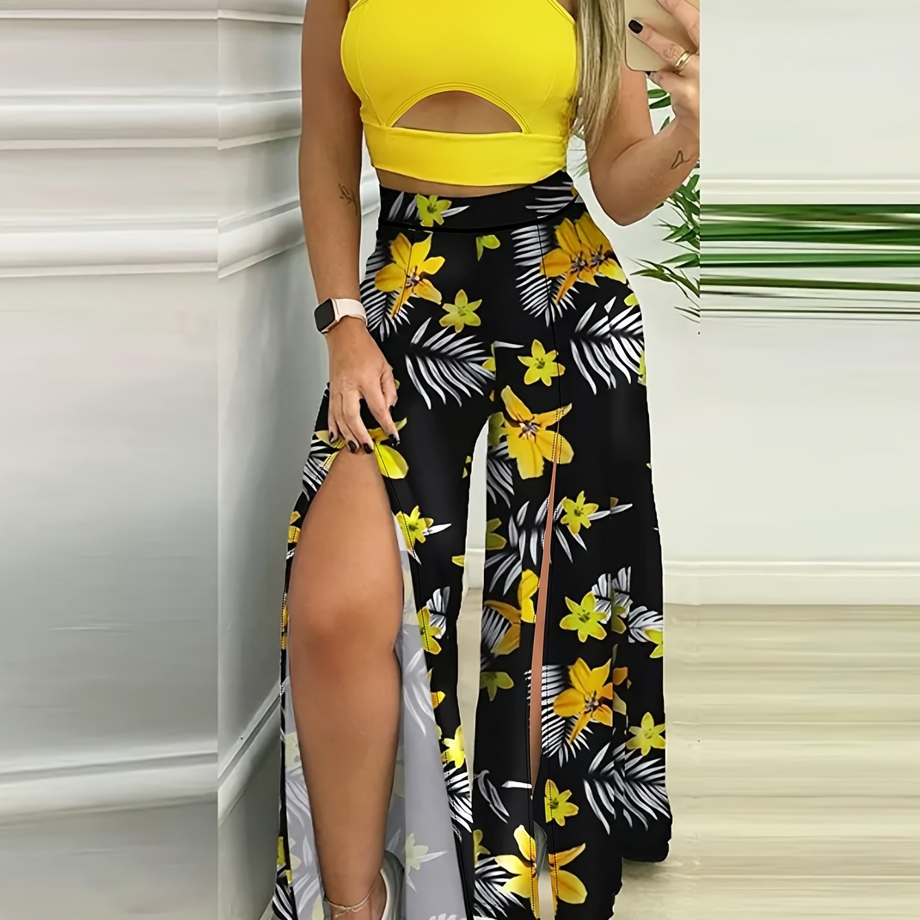 Women'S Elegant Floral Wide Leg Pants and Crop Top Set, Polyester 95% Elastane 5%, Crew Neck, Spring/Summer Split Design, Woven Fabric 175g/m²