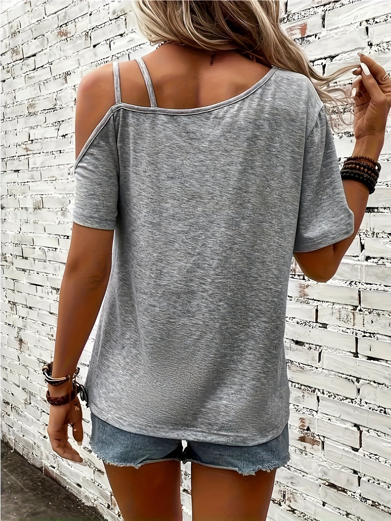 Heart Print Cold Shoulder T-shirt, Casual Short Sleeve Backless Asymmetrical Top, Women's Clothing